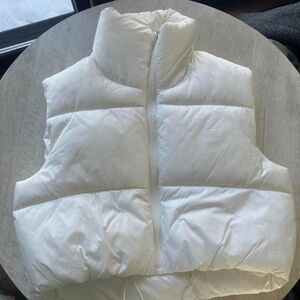 White puffer vest with zipper